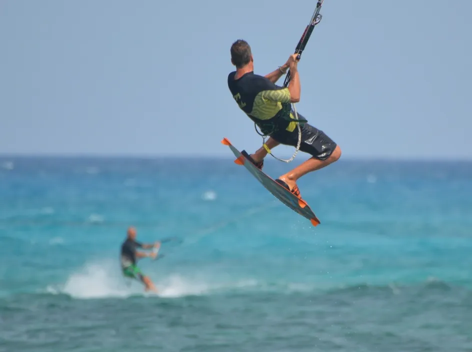 Royal Wind: Kite Surfing in El Gouna — 2