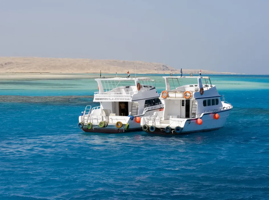 Pharaonic Lagoon & VIP Yacht Escape — 2